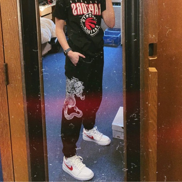 JORDAN 1 Low University Red - Picture 2 of 5